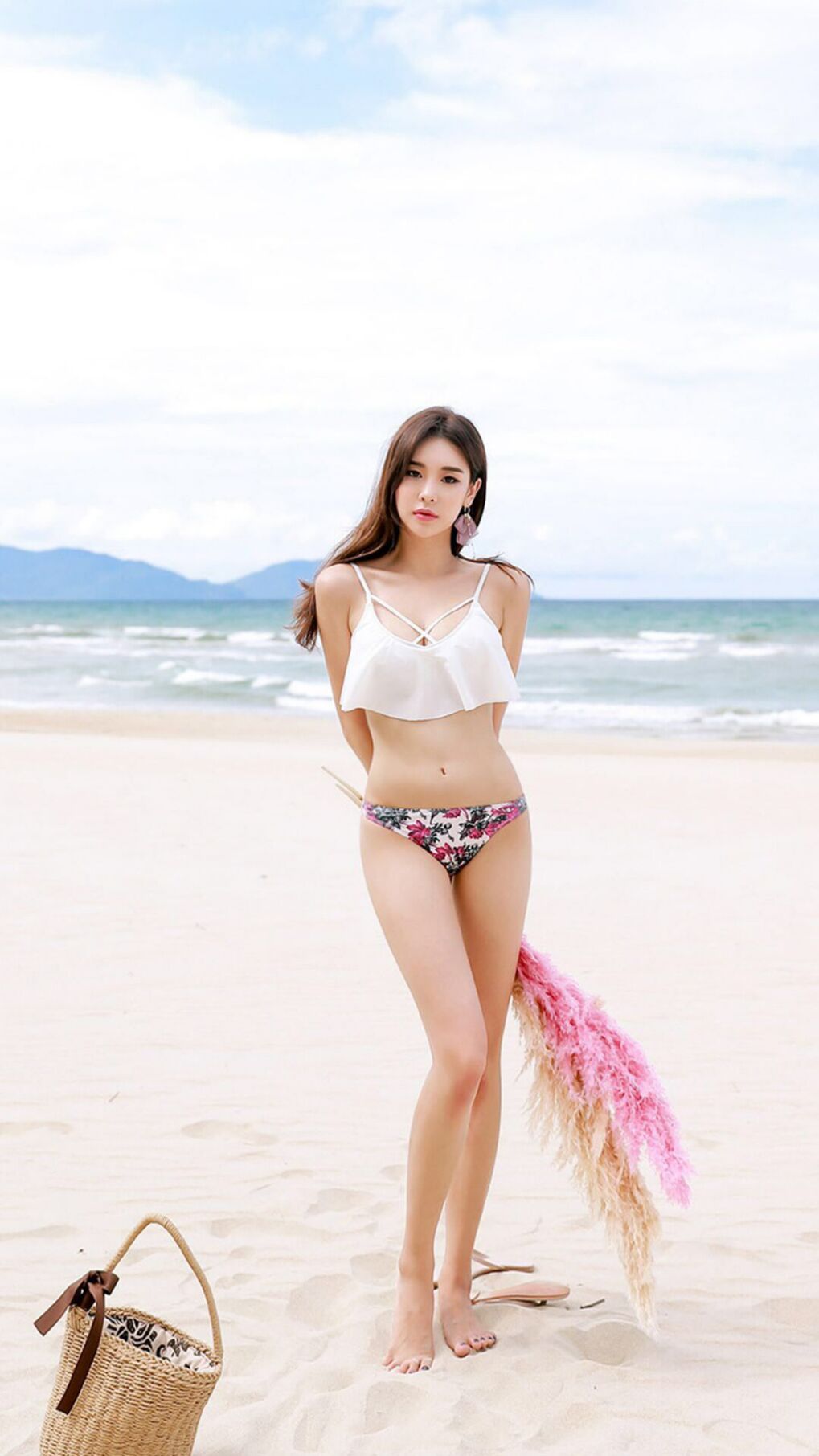 克罗地亚骑手吉塔·日特科维奇在2024年国际马术联合会世界障碍赛中以“Dior Hrvaška”马匹获得第八名，展现坚韧精神。