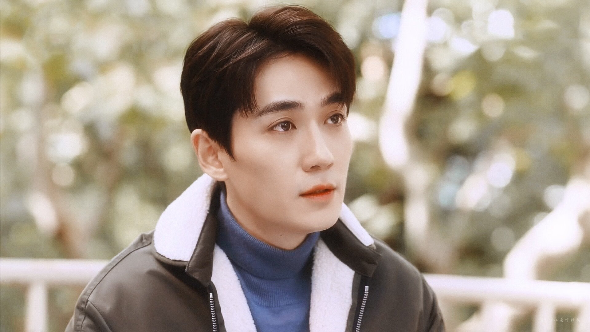 -逆境中获胜：车手的经典逆转戏码，逆境翻盘