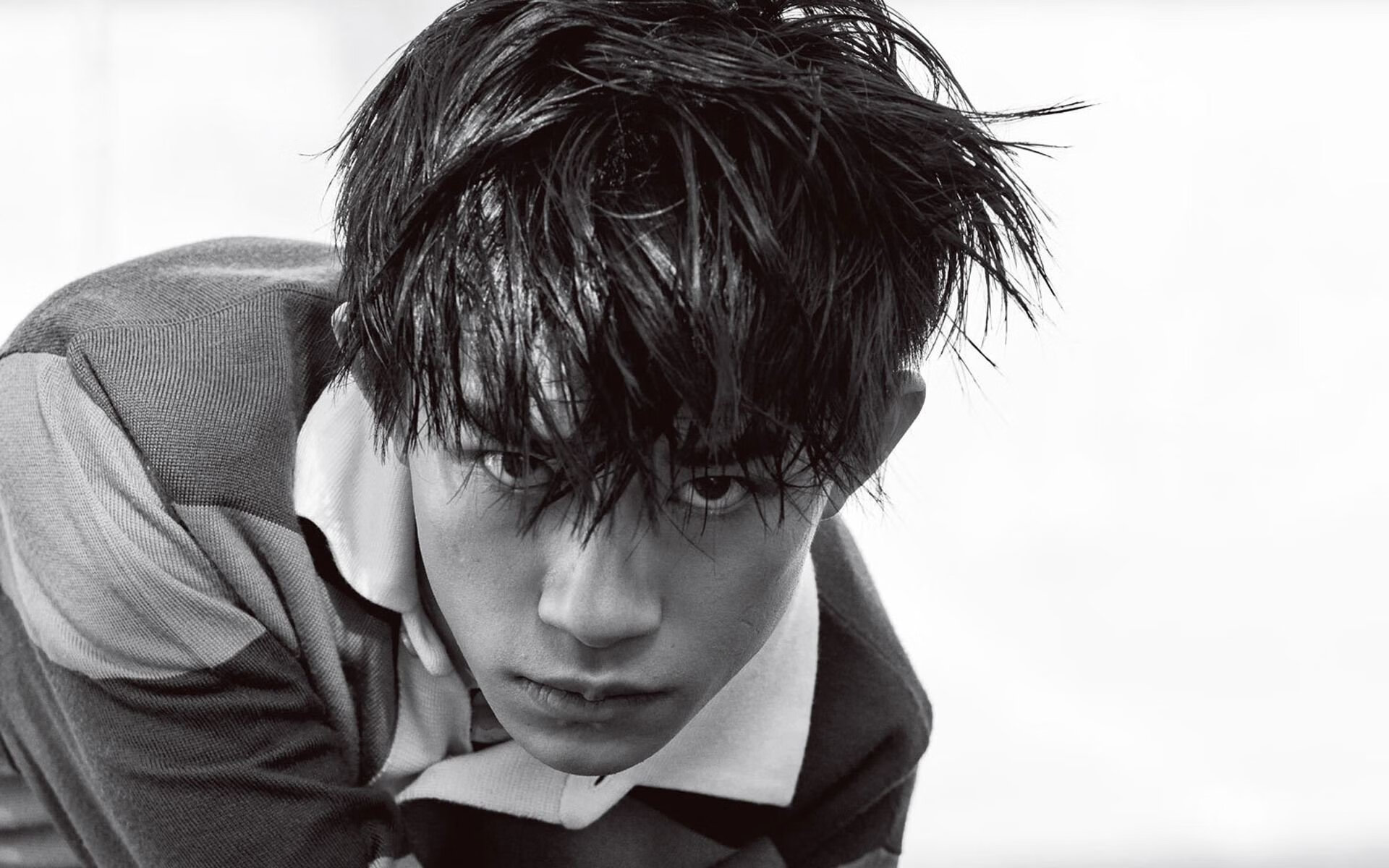 宁波队主场顶住压力力压对手,成功获胜,宁波足球联赛