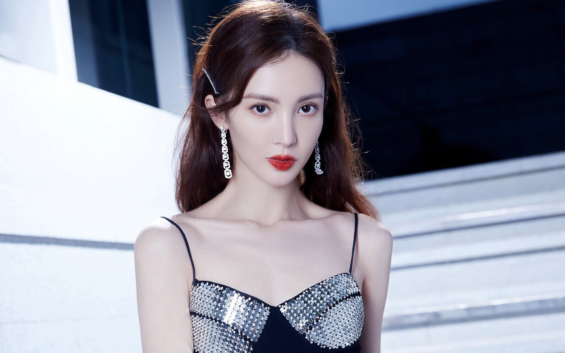 客场逆袭实力抢眼，成绩斐然引发热议，客场比赛是什么意思