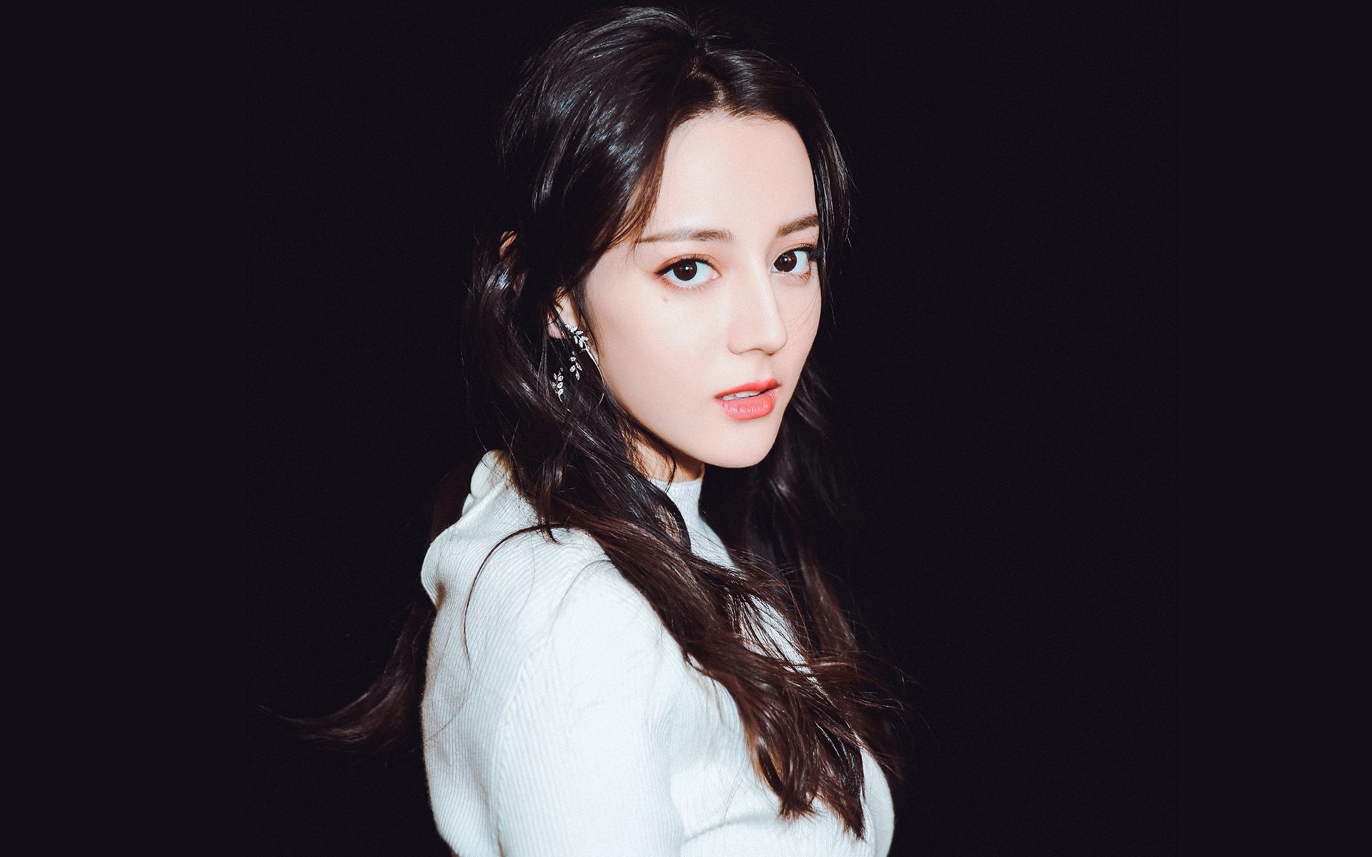 Jiuyou-里昂主场击败对手，里昂新主场