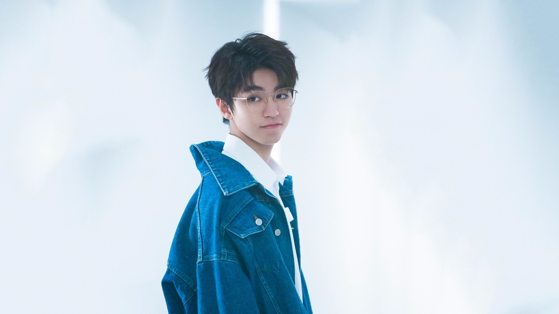 中国足球转会窗表现与股权影响，国足球员转会费